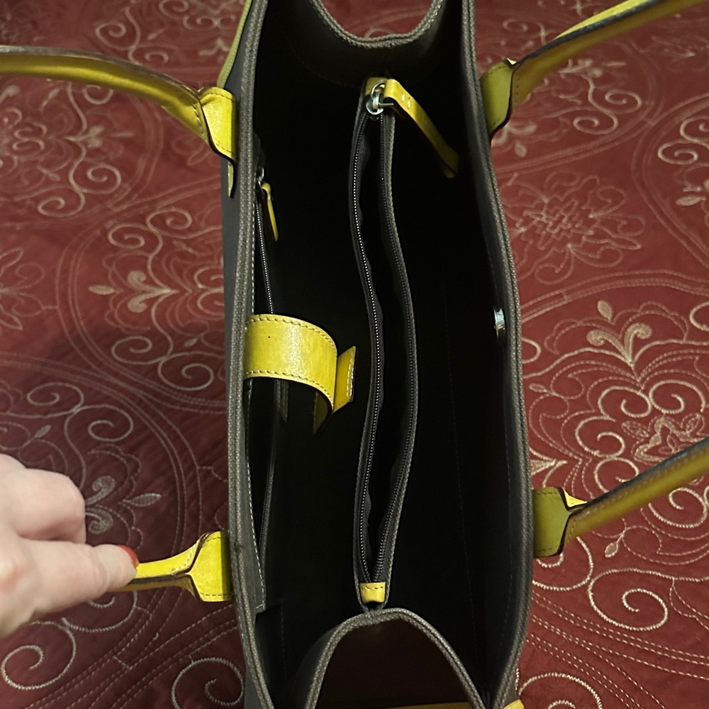 Kate Spade Black and Yellow Tote Bag - Picture 9 of 13